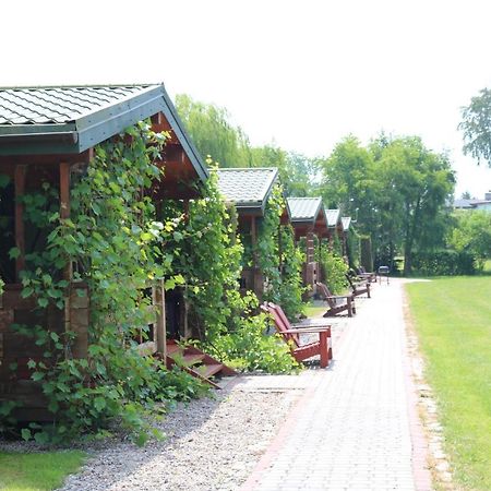 Kolo Zolwia Hotel Gąski Екстериор снимка